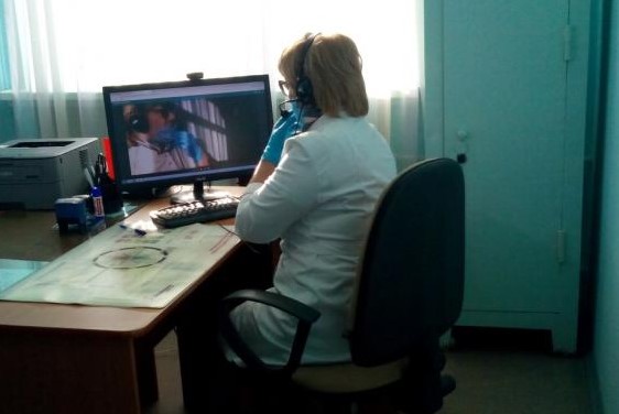В Челябинске врачи стали принимать пациентов в онлайн режиме